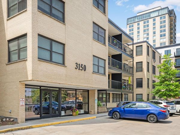 3150 Excelsior Boulevard, Unit 204, Minneapolis, MN 55416