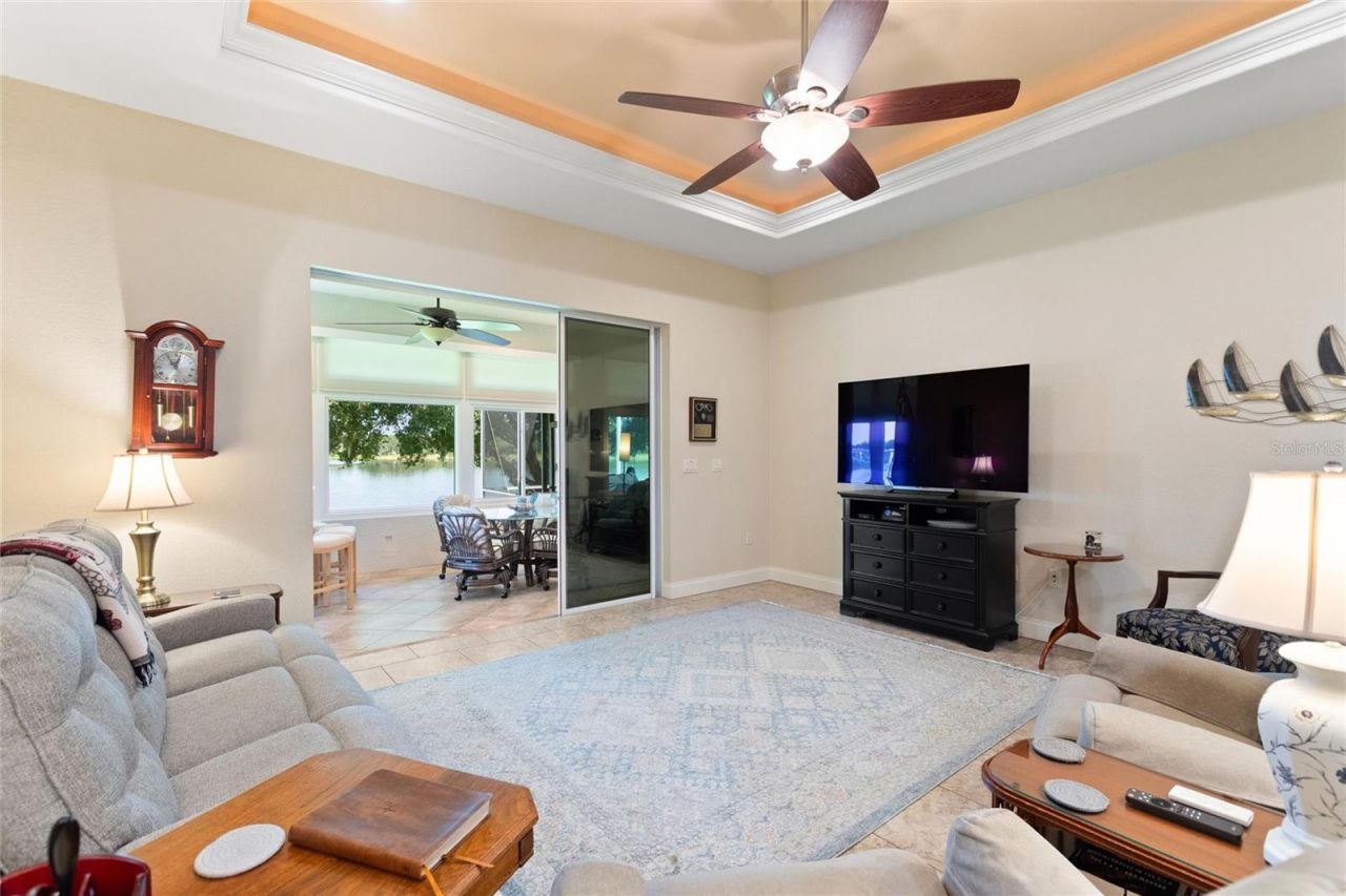 492 Meandering Way, Polk City, FL 33868 Photo