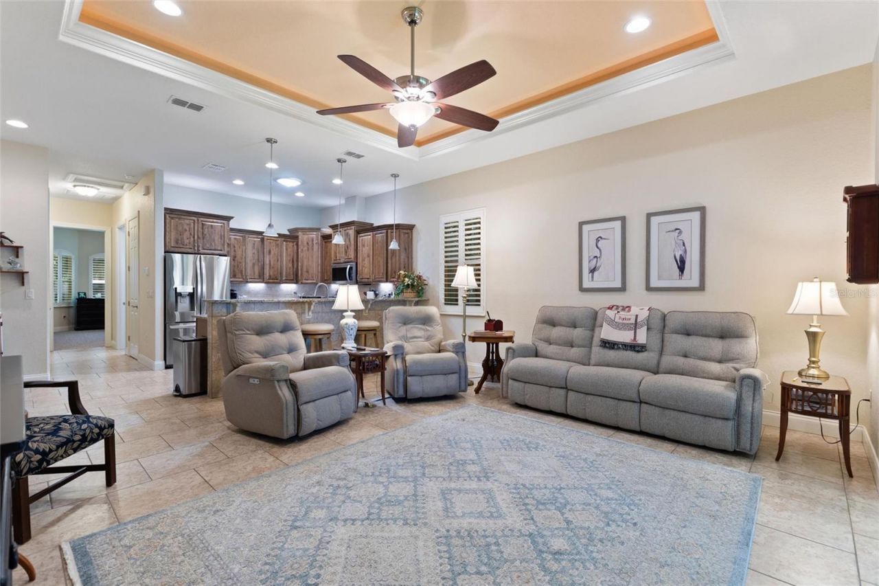 492 Meandering Way, Polk City, FL 33868 Photo