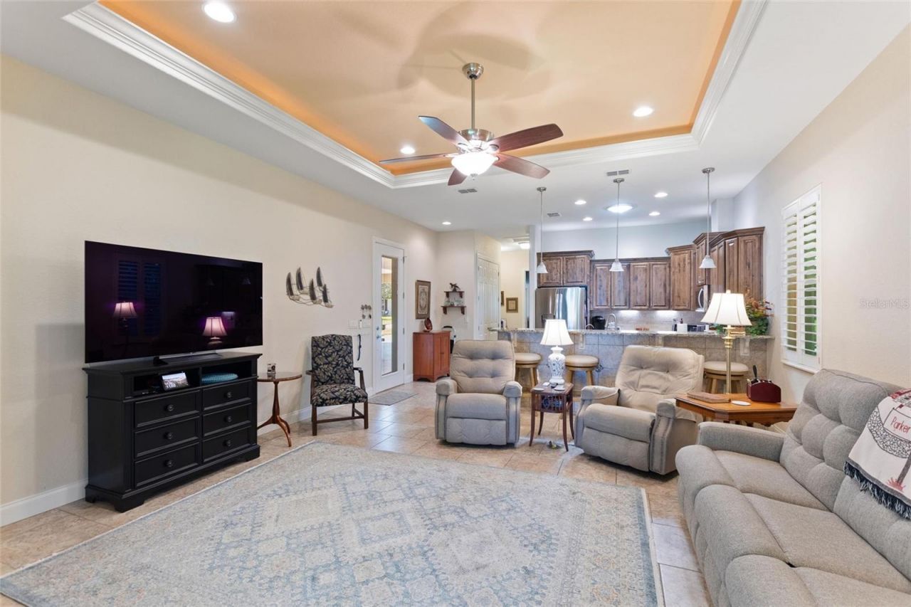 492 Meandering Way, Polk City, FL 33868 Photo