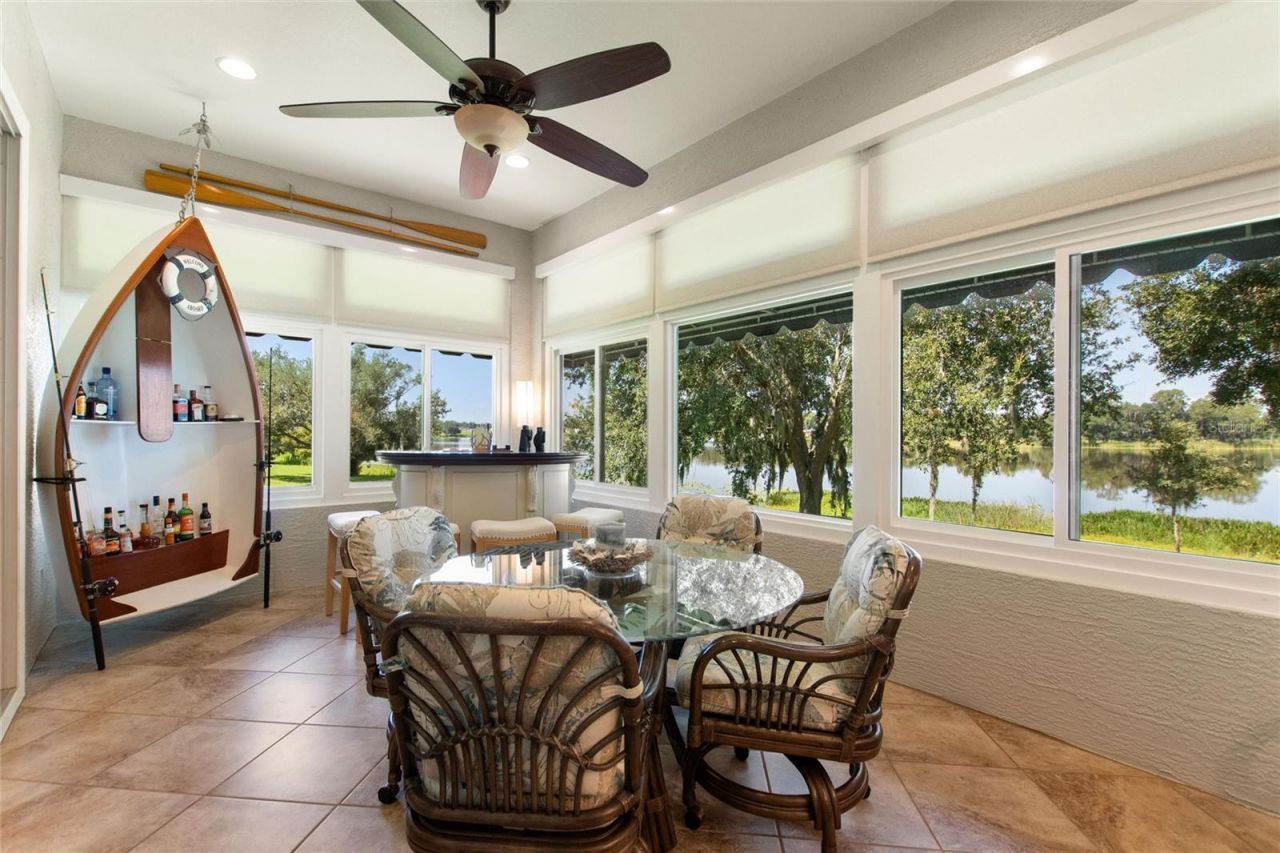 492 Meandering Way, Polk City, FL 33868 Photo