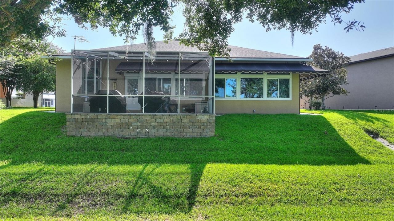 492 Meandering Way, Polk City, FL 33868 Photo