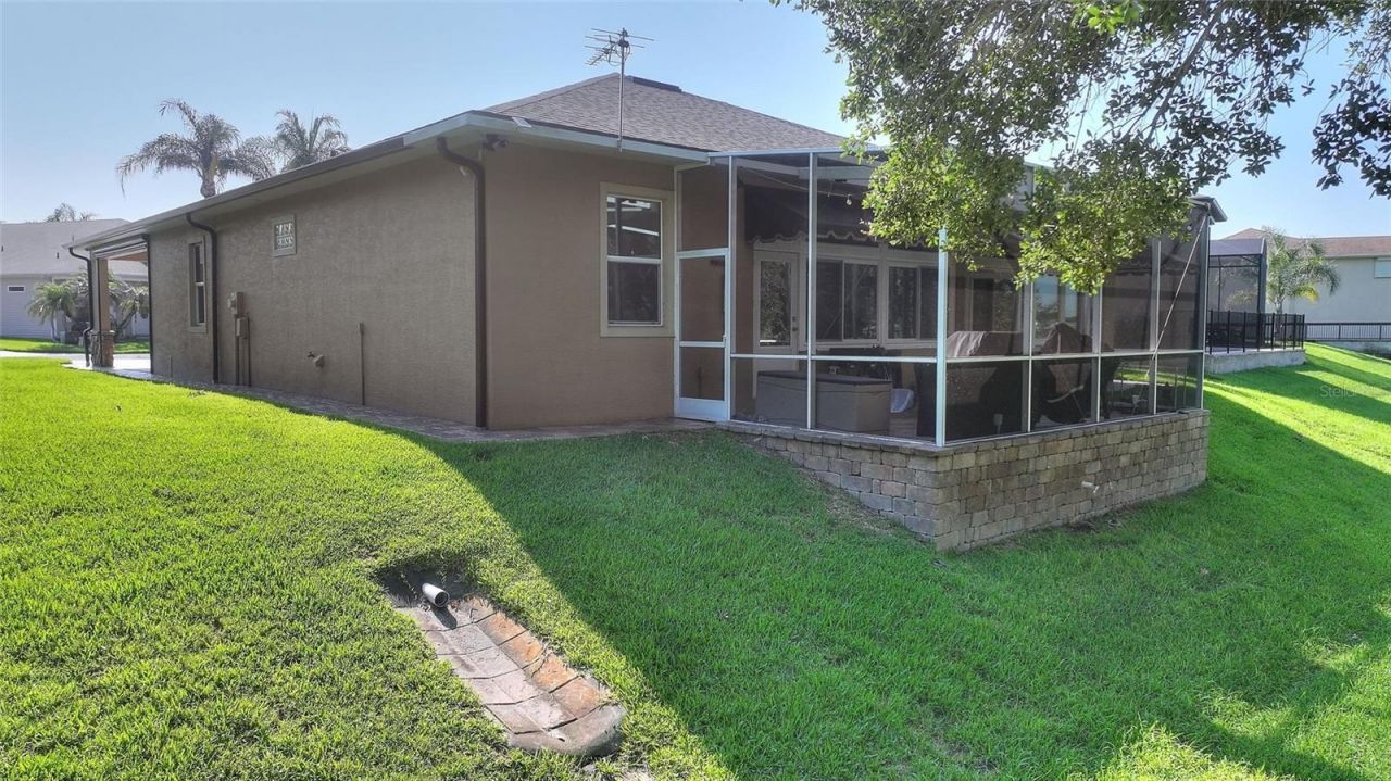 492 Meandering Way, Polk City, FL 33868 Photo