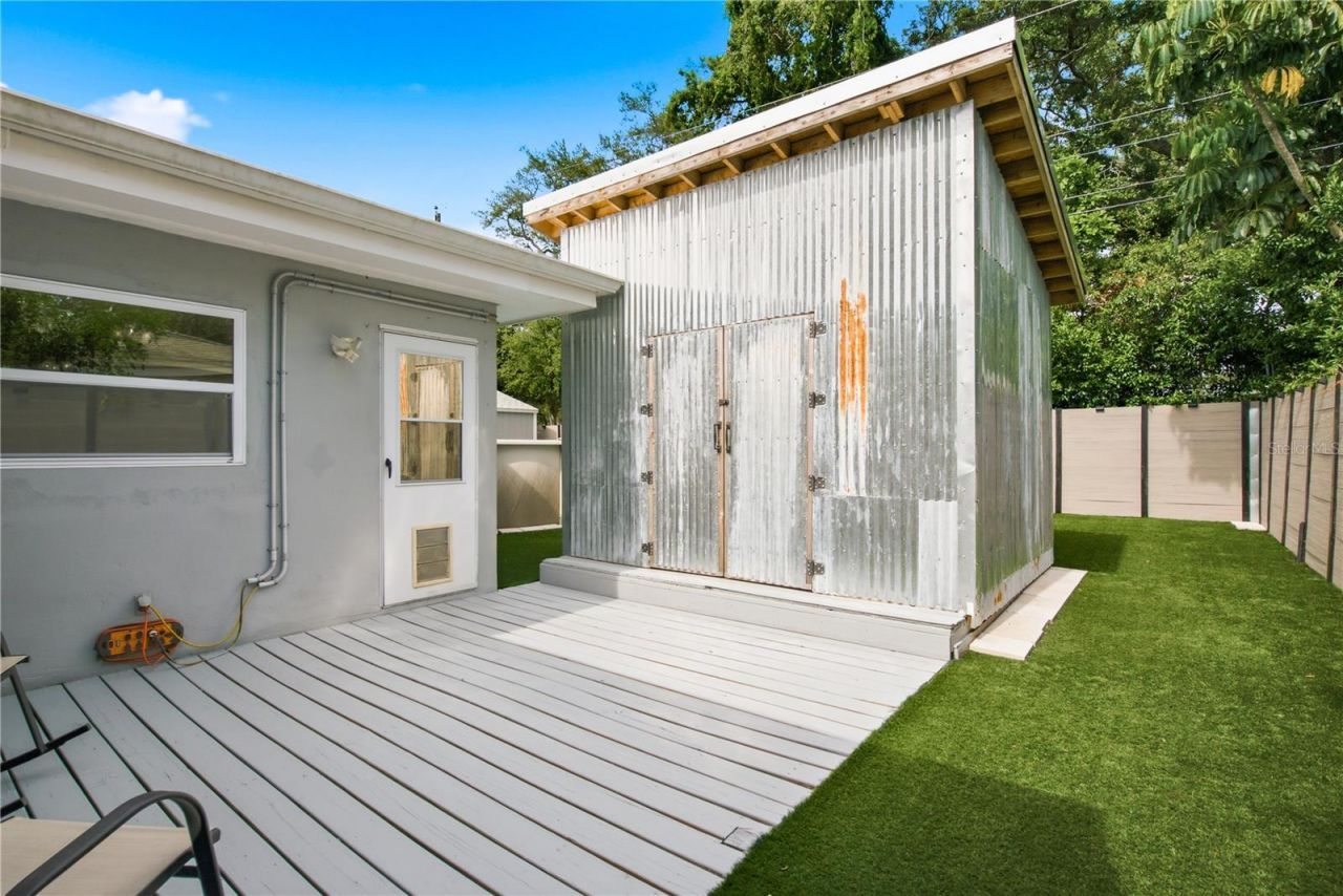 1144 Woodbrook Drive, Largo, FL 33770 Photo