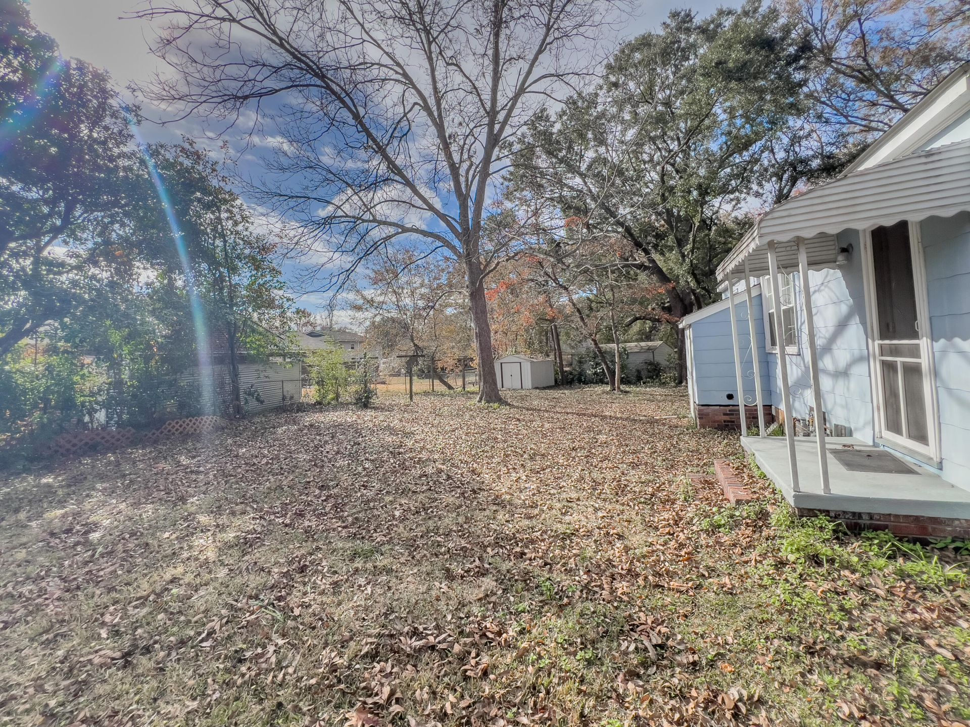 1221 Eastwood Avenue Photo 14