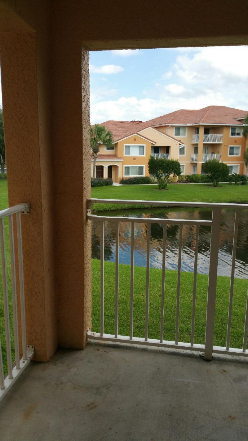 141 SW Palm Drive, Unit 202, Port Saint Lucie, FL 34986 Photo