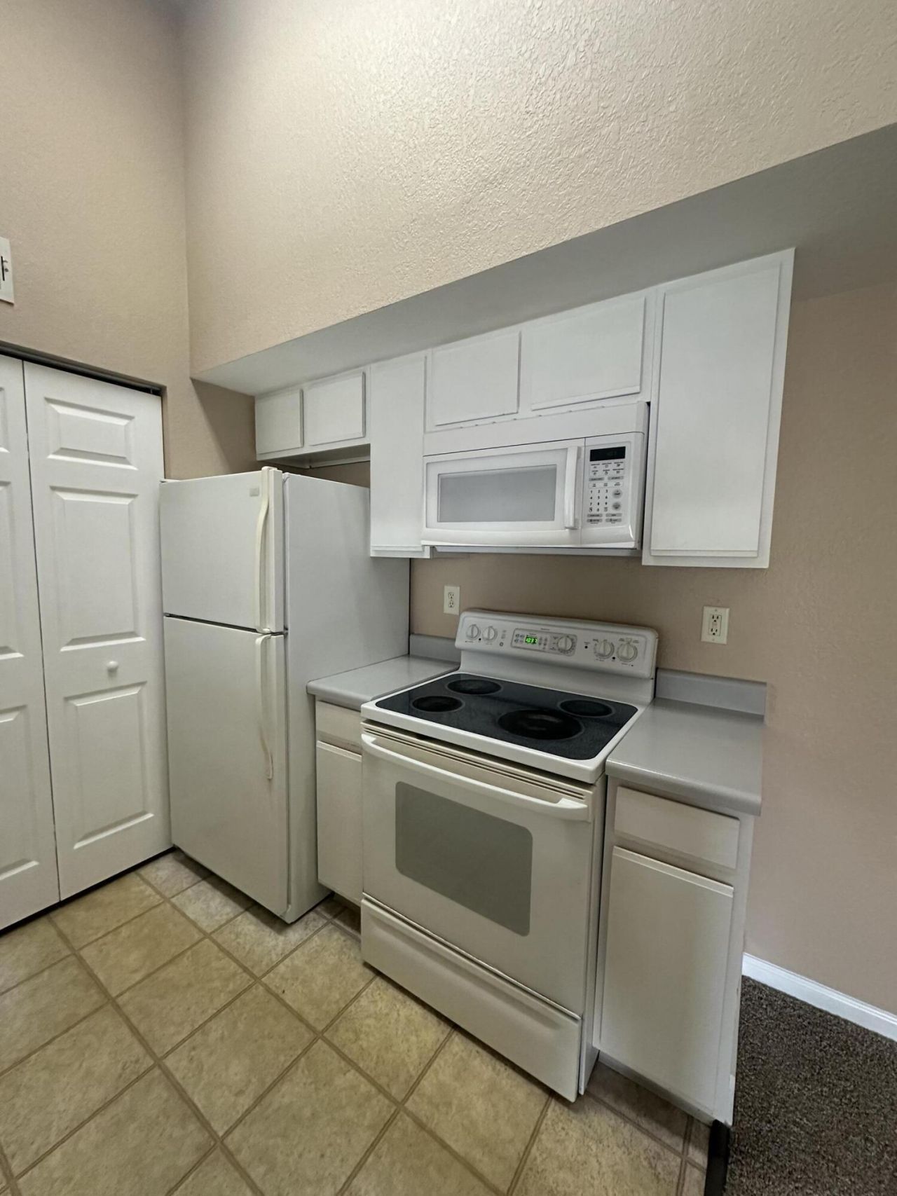 141 SW Palm Drive, Unit 202, Port Saint Lucie, FL 34986 Photo