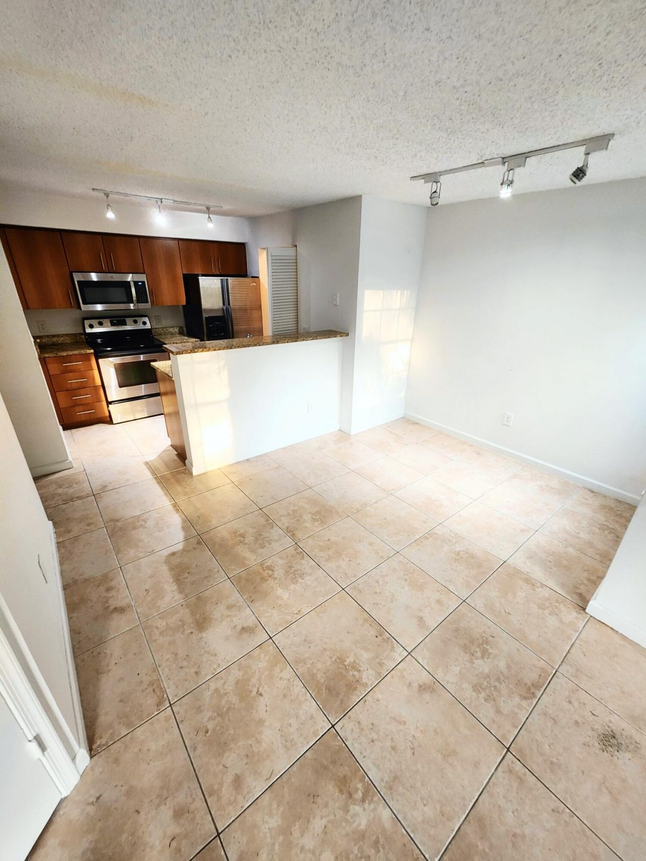 1020 Crystal Way, Unit F, Delray Beach, FL 33444 Photo