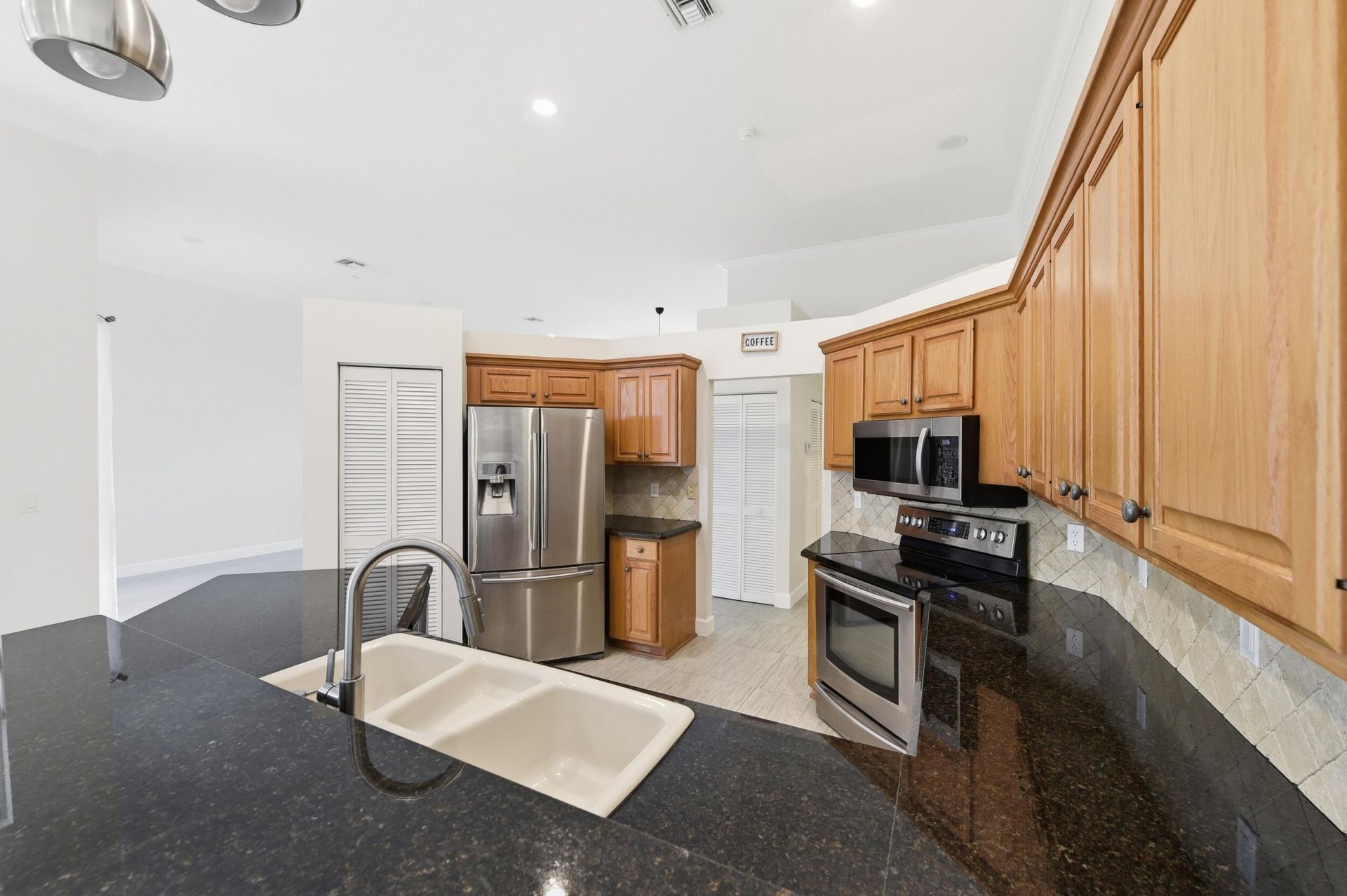 2644 Miller Court, Weston, FL 33332 Photo