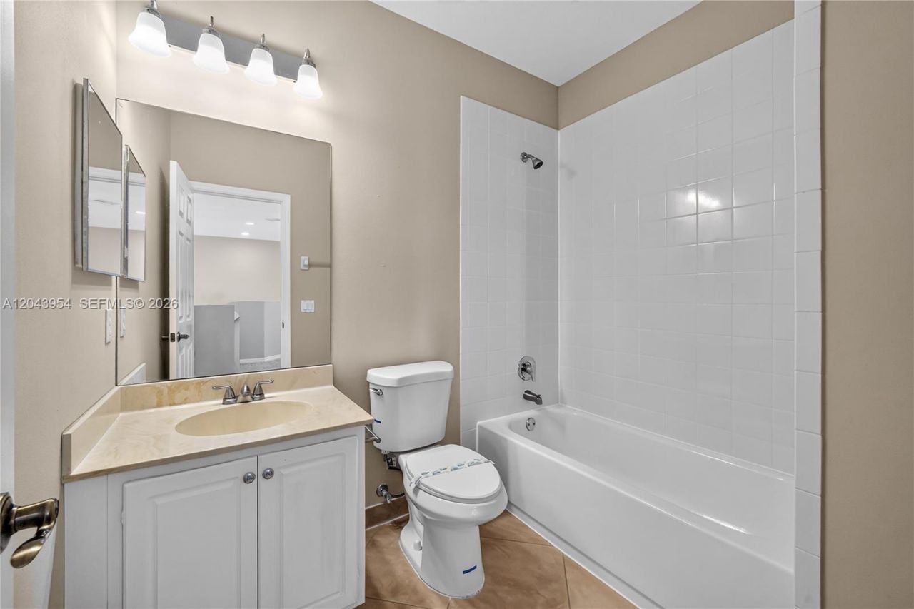 9317 Natures Way , Fort Pierce, FL 34945 Photo