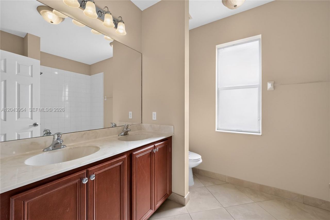 9317 Natures Way , Fort Pierce, FL 34945 Photo