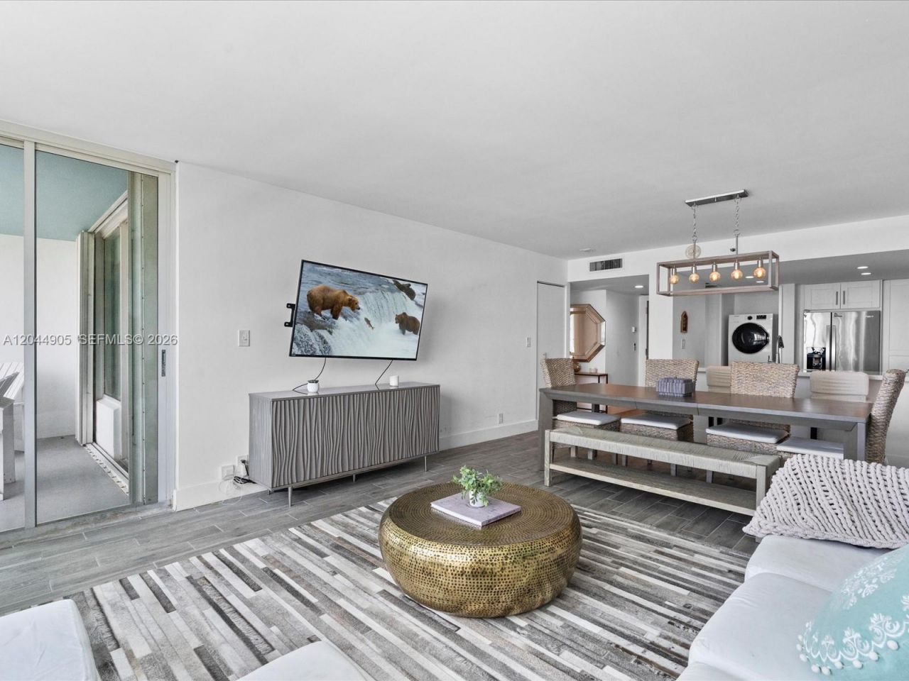400 S Pointe Dr, Unit 1102, Miami Beach, FL 33139 Photo