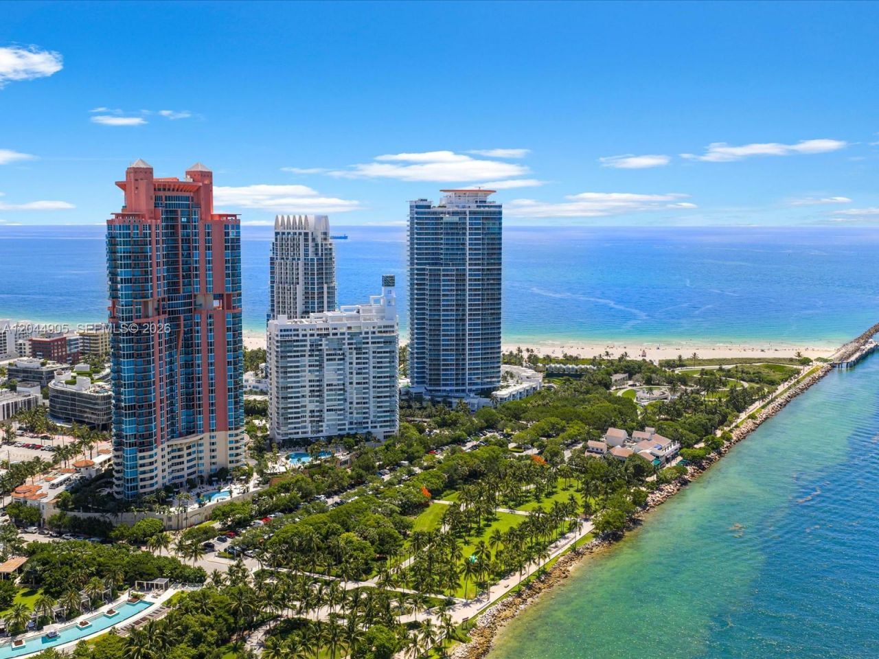 400 S Pointe Dr, Unit 1102, Miami Beach, FL 33139 Photo