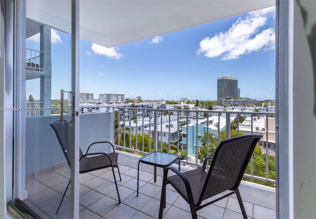 6900 Bay Dr , Unit 6H, Miami Beach, FL 33141 Photo