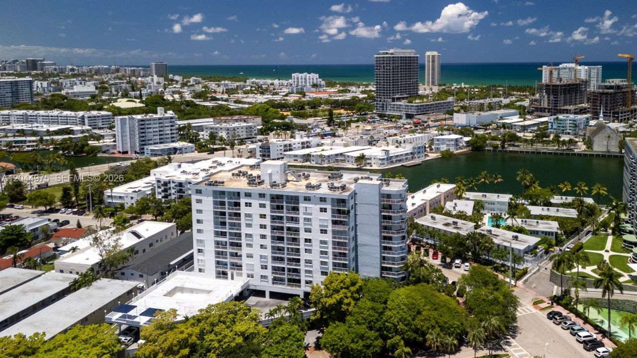 6900 Bay Dr , Unit 6H, Miami Beach, FL 33141 Photo