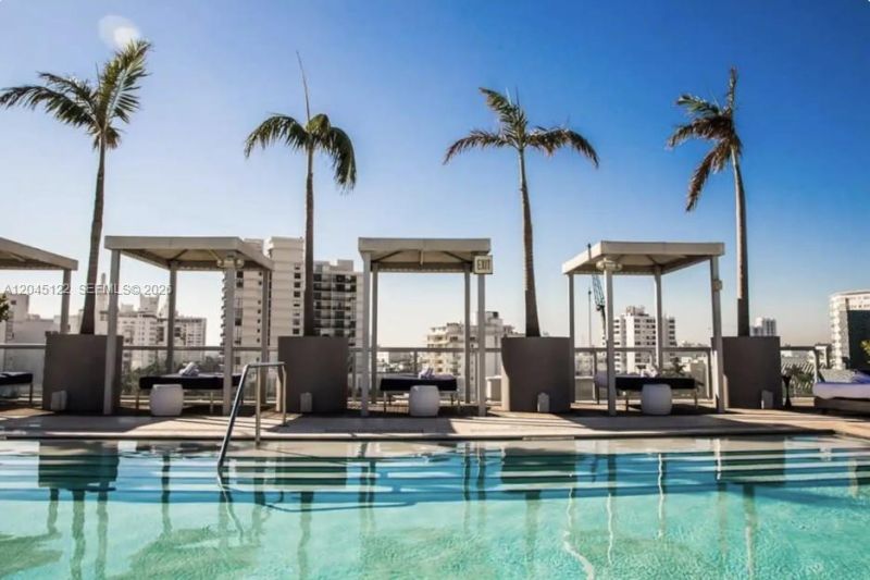 220 21st St , Unit 401, Miami Beach, FL 33139 Photo