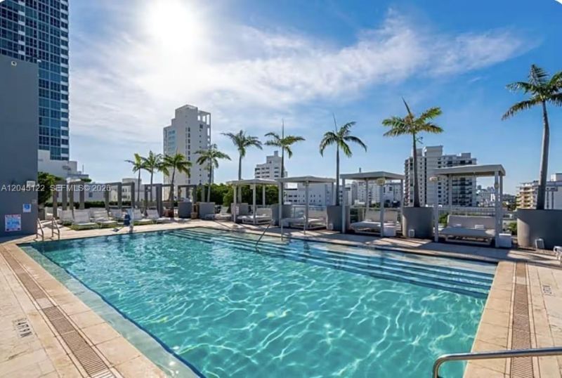 220 21st St , Unit 401, Miami Beach, FL 33139 Photo