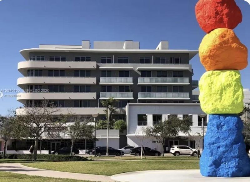 220 21st St , Unit 401, Miami Beach, FL 33139 Photo