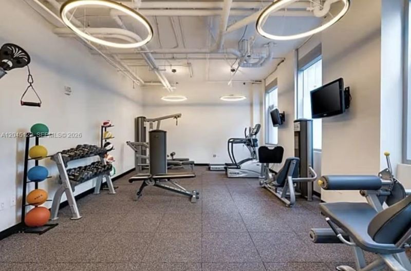 220 21st St , Unit 401, Miami Beach, FL 33139 Photo