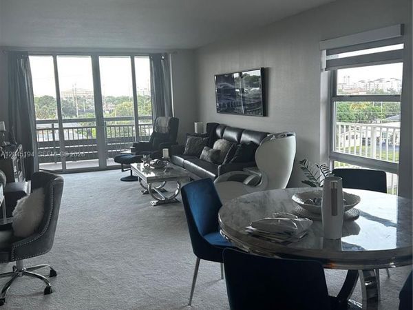 555 NW 4th Ave , Unit 4250, Boca Raton, FL 33432
