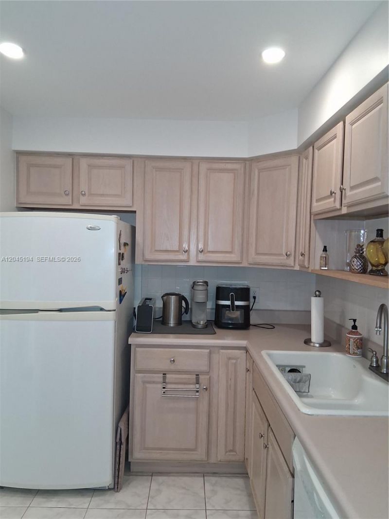 555 NW 4th Ave, Unit 4250, Boca Raton, FL 33432 Photo