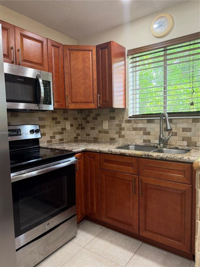 13302 SW 152nd St, Unit 3008, Miami, FL 33177 Photo