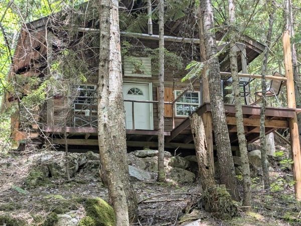 1628 Morris Rd , Naples, ID 83847