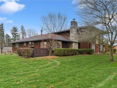 129 Outerview Drive, Xenia Twp, OH 45385