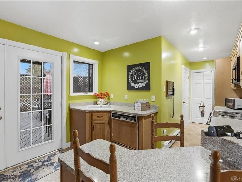 129 Outerview Drive, Xenia Township, OH 45385 Photo 6
