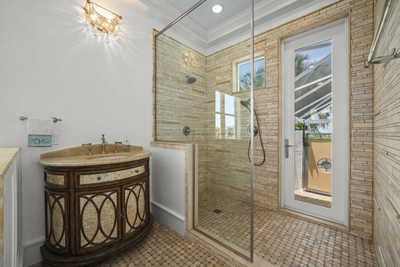 4725 Rue Belle Mer, Sanibel, FL 33957 Photo