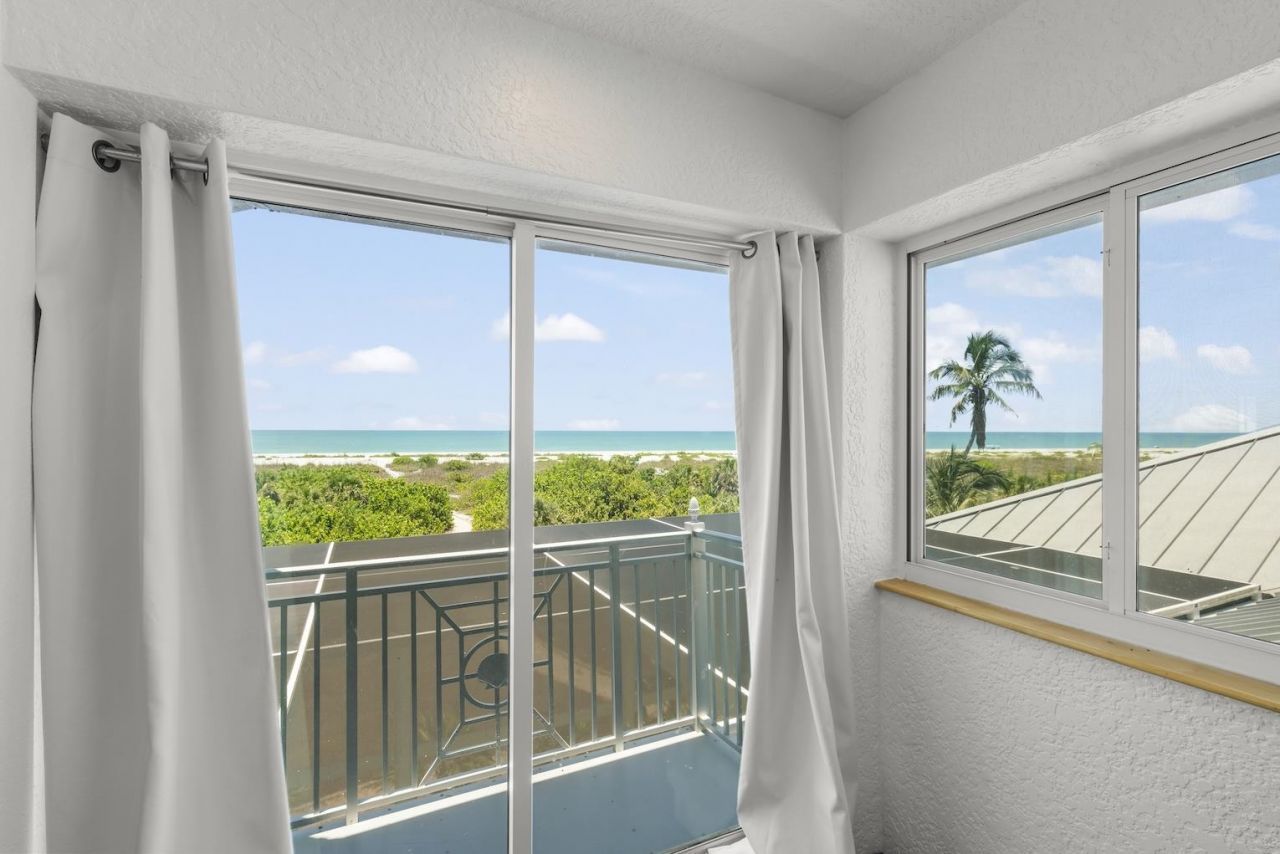 4725 Rue Belle Mer, Sanibel, FL 33957 Photo