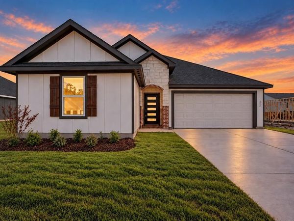 452 Peace Lily Way, Tolar, TX 76476