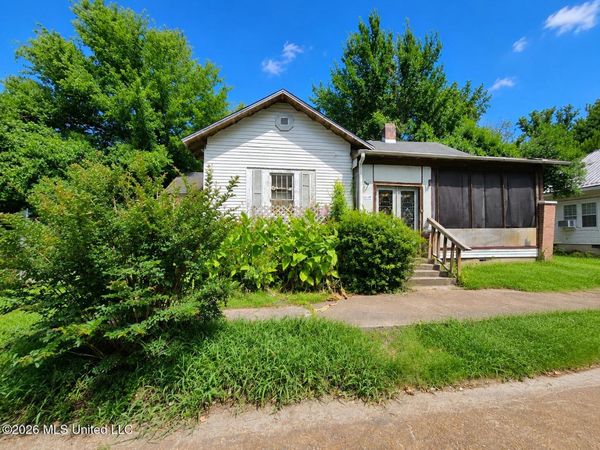 314 N Monroe Street, Yazoo City, MS 39194