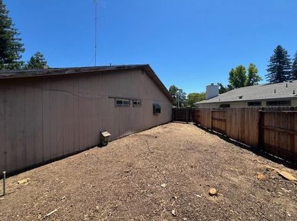 15 Governors Ct, Sacramento, CA 95817 Photo