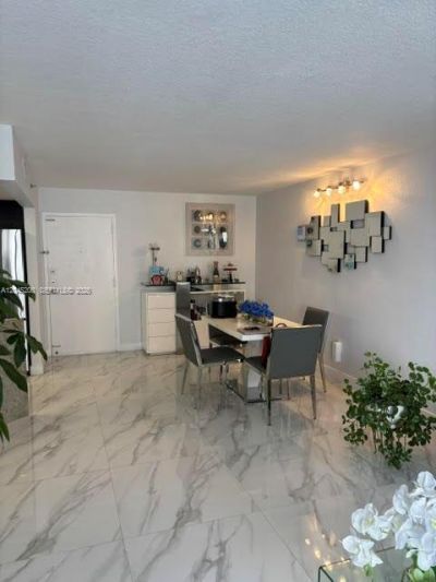 9686 Fontainebleau Blvd, Unit 504, Miami, FL 33172 Photo