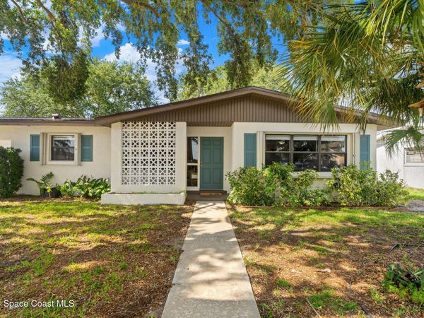 1475 Holiday Boulevard , Merritt Island, FL 32952
