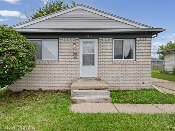19861 Vermander Avenue, Clinton Twp, MI 48035