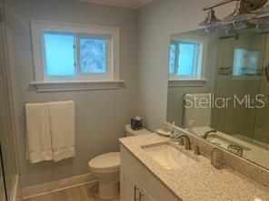 196 Overbrook Drive E, Largo, FL 33770 Photo