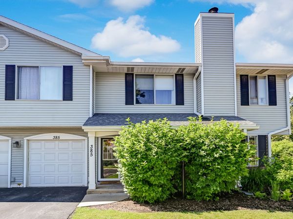 385 Coventry Court , Unit 385, Clarendon Hills, IL 60514