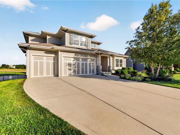 24957 W 114th Street, Olathe, KS 66061