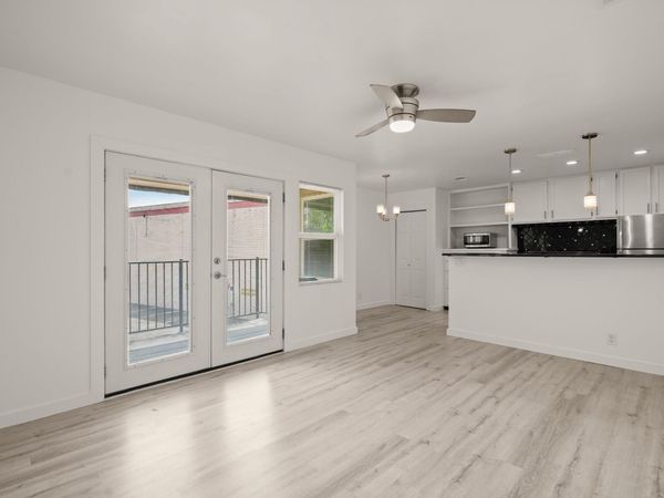 2600 Penny Lane LN, Unit 211, Austin, TX 78757