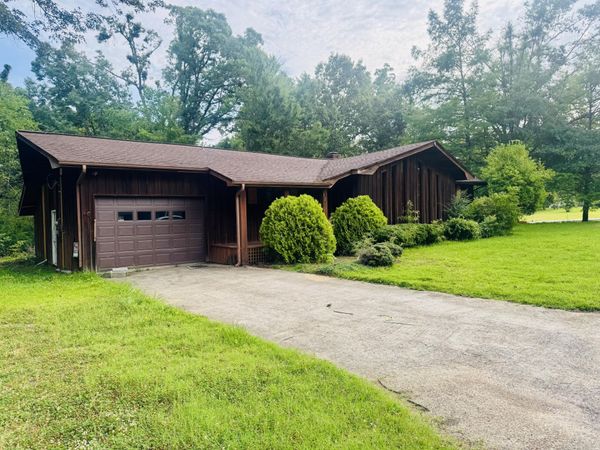 101 Mary Ellen Dr., Ripley, MS 38663