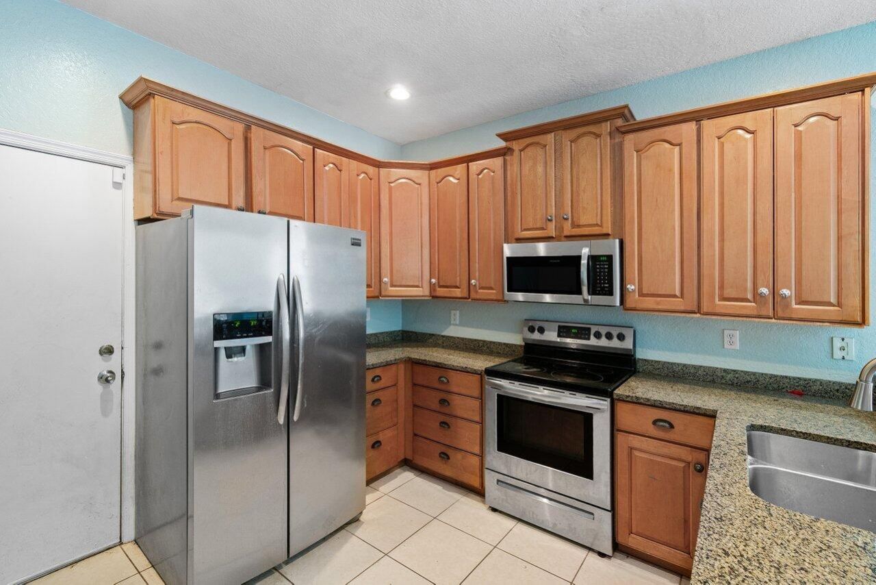 5453 Queenship Court, Greenacres, FL 33463 Photo