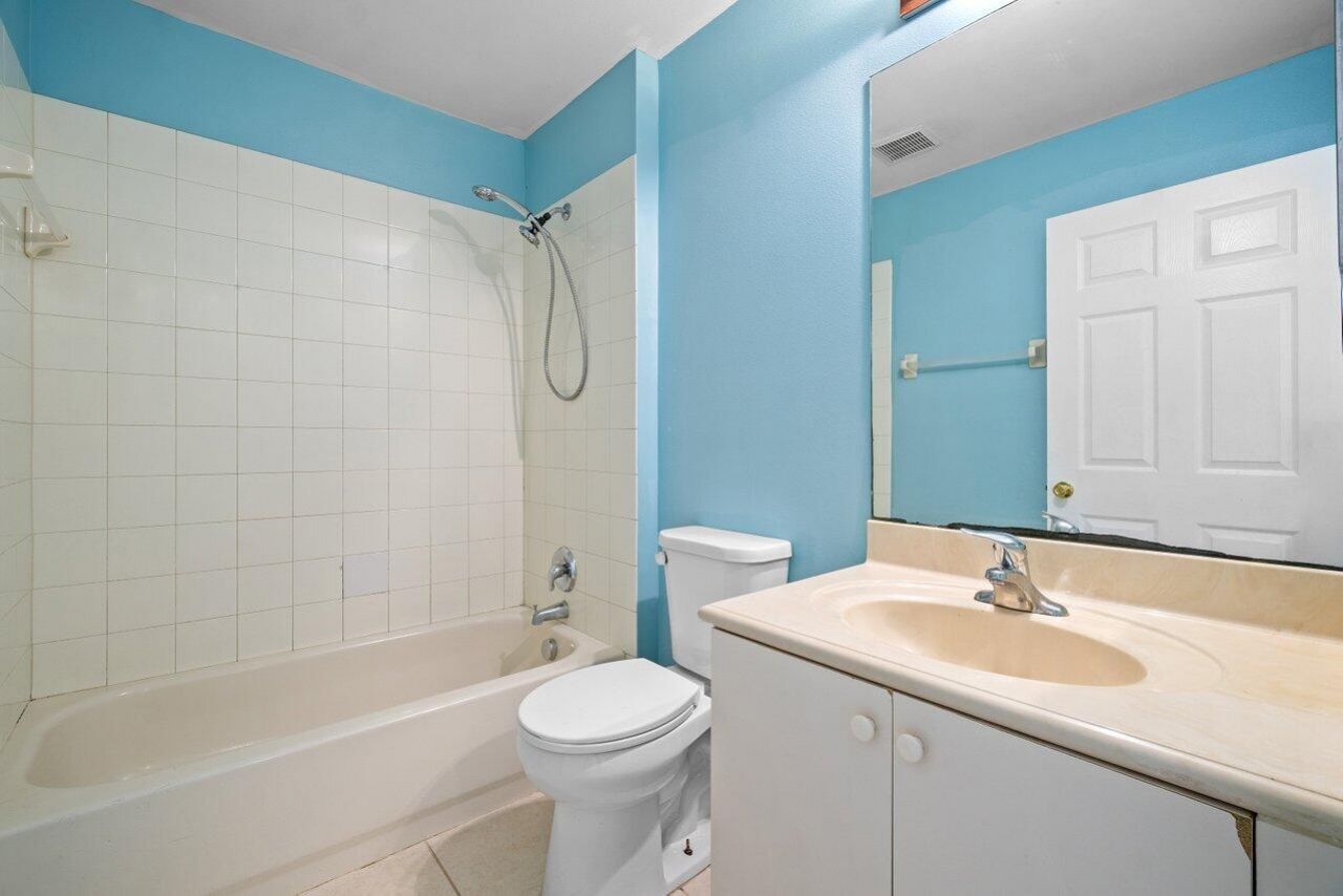 5453 Queenship Court, Greenacres, FL 33463 Photo