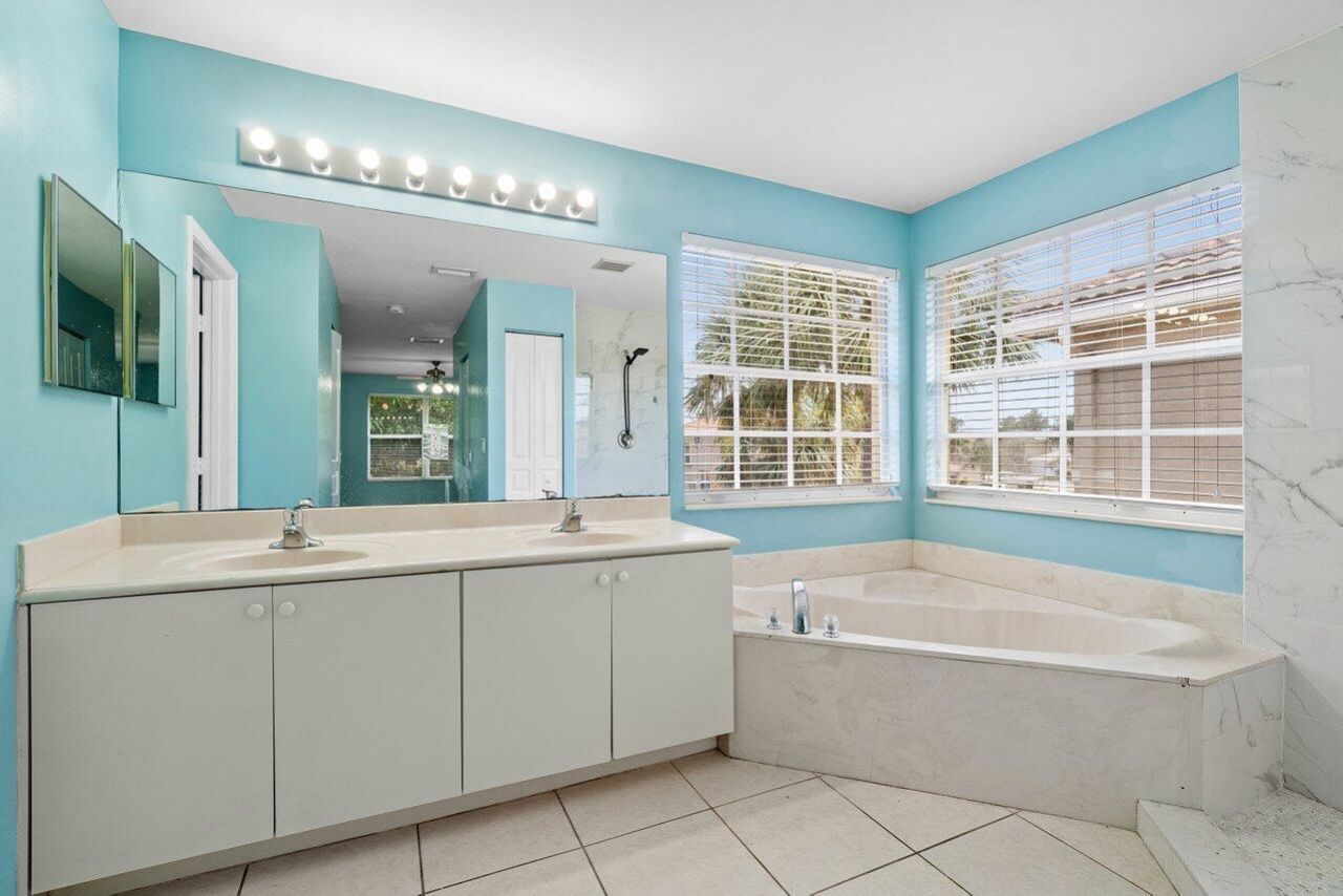 5453 Queenship Court, Greenacres, FL 33463 Photo