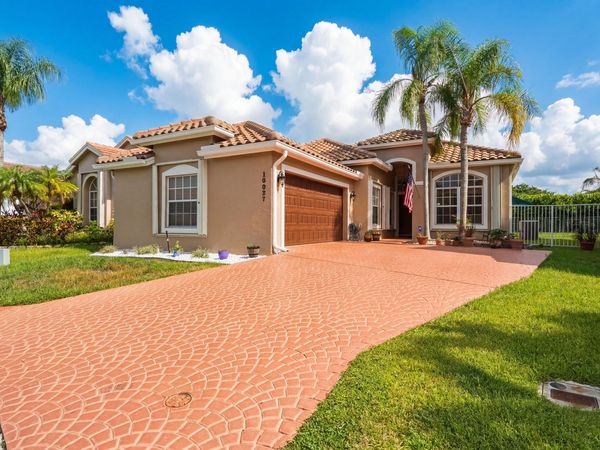 10827 La Salinas Circle, Boca Raton, FL 33428