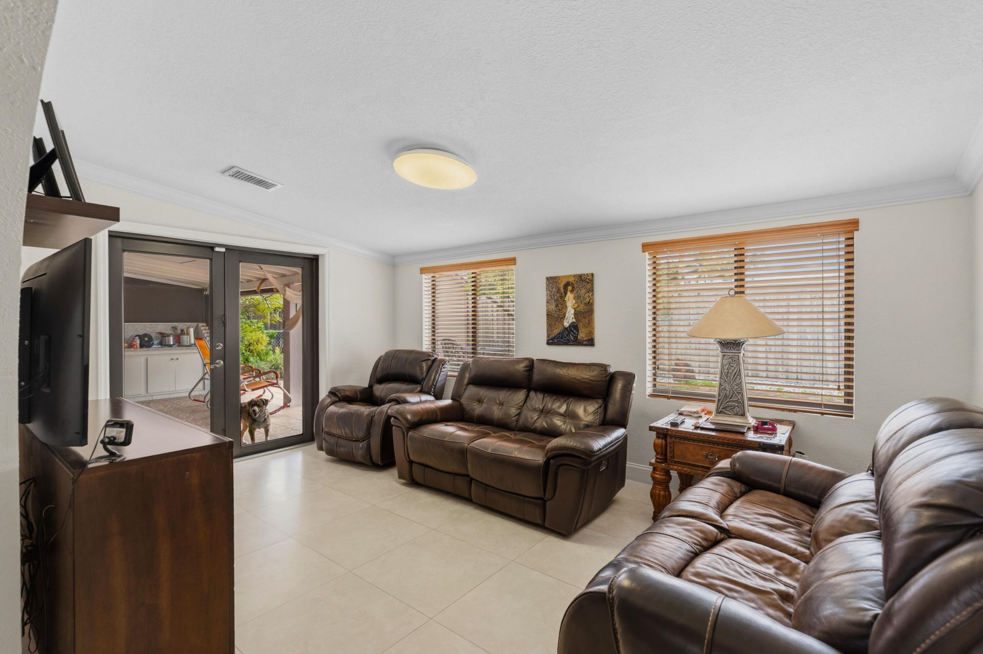 6160 W 14th Avenue, Hialeah, FL 33012 Photo