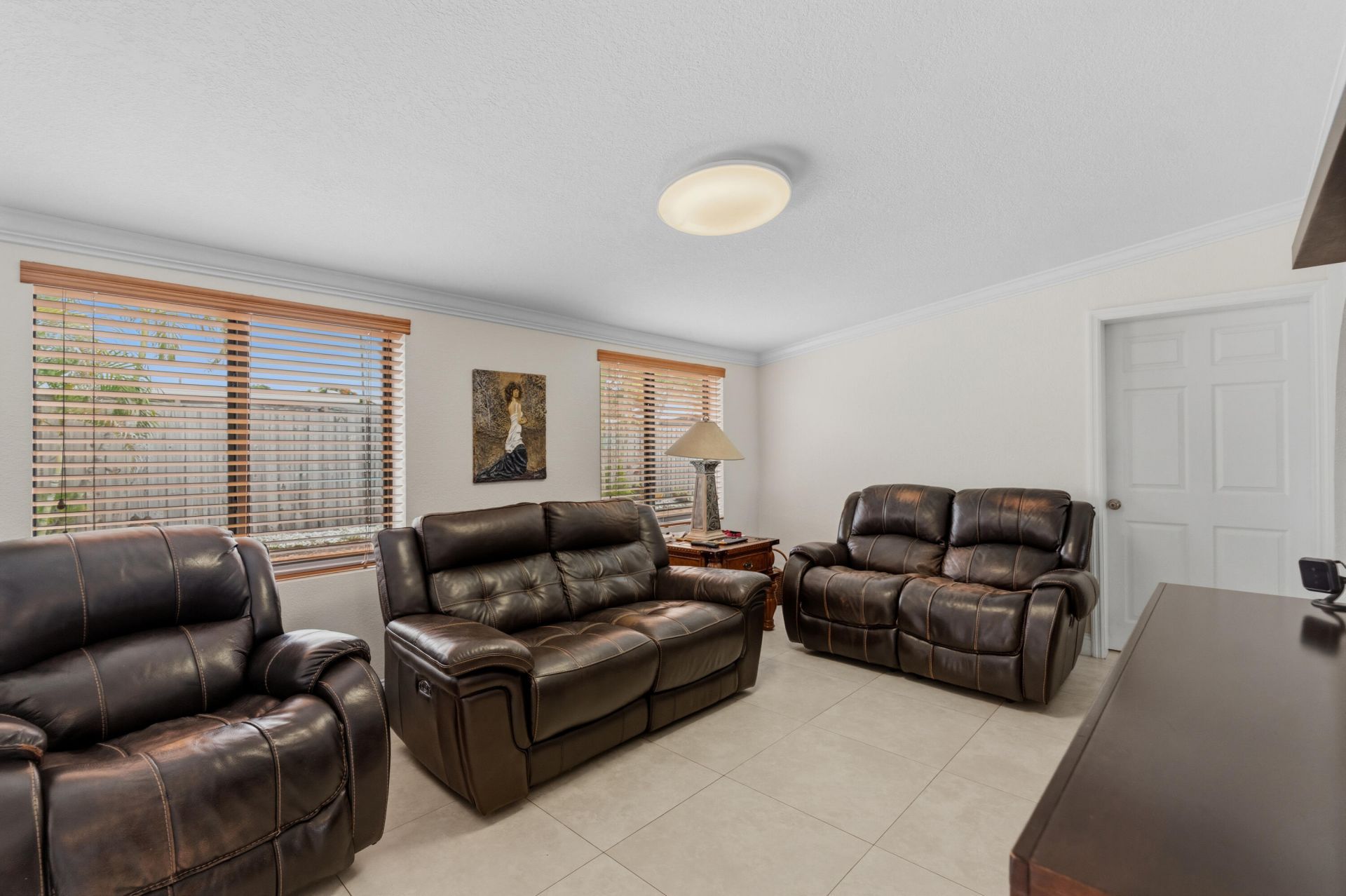 6160 W 14th Avenue, Hialeah, FL 33012 Photo