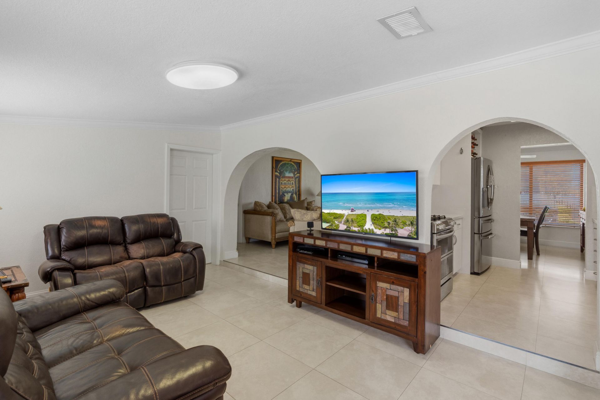 6160 W 14th Avenue, Hialeah, FL 33012 Photo