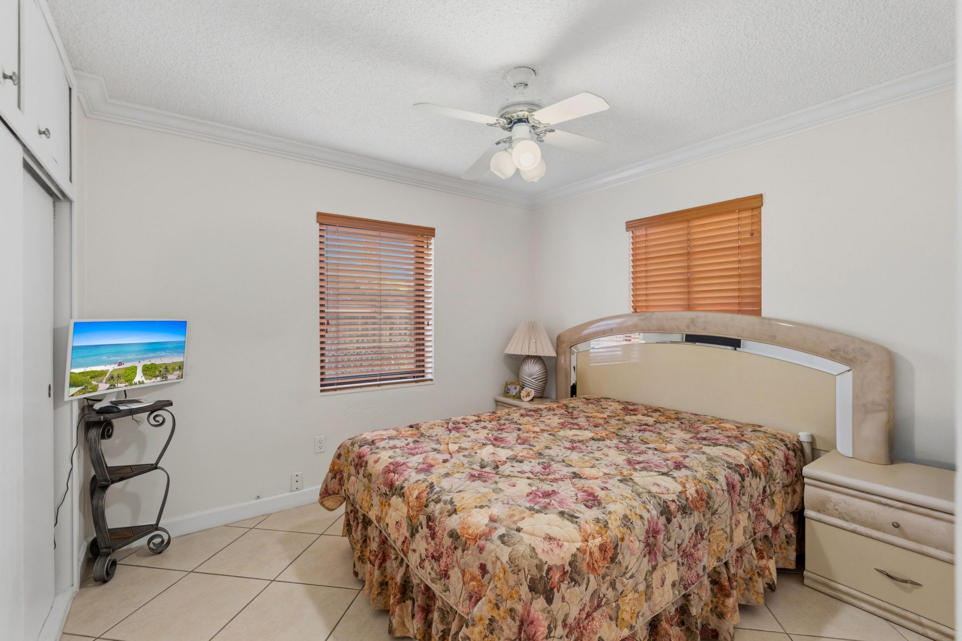 6160 W 14th Avenue, Hialeah, FL 33012 Photo